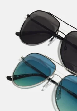Pier One 2 PACK - Sonnenbrille - Black/blue 8 Pier One 2 PACK - Sonnenbrille - Black/blue -Pier One Store 0536698a6dde466ab05cd7db74609b09