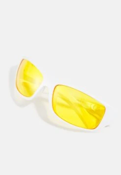 Pier One UNISEX - Sonnenbrille - White 9 Pier One UNISEX - Sonnenbrille - White -Pier One Store 06212ea48c0f4037abc6a62aa2c032d6