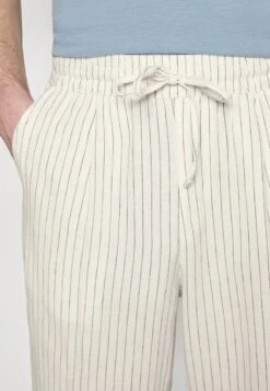 Pier One DRAWCORD TROUSERS - Stoffhose - Off-white -Pier One Store 0c0bac2b663a49b19942c8d10fc6d4e3
