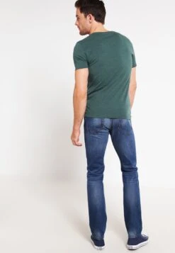 Pier One T-Shirt Basic - Green Melange 8 Pier One T-Shirt Basic - Green Melange -Pier One Store 0d427aad8ad74f139ced6de698cc5d73