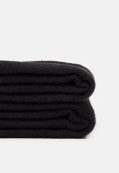 Pier One UNISEX - Schal - Black 8 Pier One UNISEX - Schal - Black -Pier One Store 1a3ef4f2f2a44f909215ae85a2df8cb4