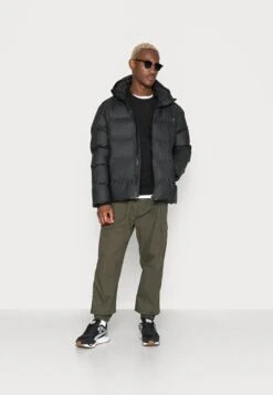 Pier One 2 PACK - Sonnenbrille - Brown/black -Pier One Store 1da9a70cc93b43a8b032fe56711132cc