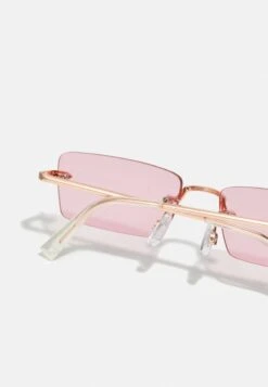 Pier One UNISEX - Sonnenbrille - Pink 8 Pier One UNISEX - Sonnenbrille - Pink -Pier One Store 3e6ed7f7a5ba4dd28ea377d79d7d0a3b