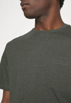 Pier One Nachtwäsche Set - Black/khaki -Pier One Store 598c5af7df284a32839c70f6d4a77e84