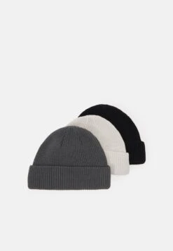 Pier One UNISEX 3 PACK - Mütze - Black/dark Grey/off-white/ 10 Pier One UNISEX 3 PACK - Mütze - Black/dark Grey/off-white/ -Pier One Store 6ff45e637c064289bc89bdd981008db1 1
