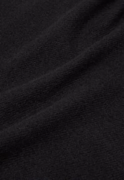 Pier One UNISEX - Schal - Black 9 Pier One UNISEX - Schal - Black -Pier One Store 701d3b4bbee84193948a226a24bafe22