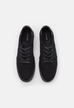 Pier One UNISEX - Sneaker Low - Black -Pier One Store 8411ae645ddd4303a640de4c44cb9dad