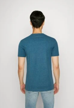 Pier One 5 PACK - T-Shirt Basic - Mottled Blue/light Green/off-white 8 Pier One 5 PACK - T-Shirt Basic - Mottled Blue/light Green/off-white -Pier One Store 92b3aeb6acd54c0096689803c138ac14