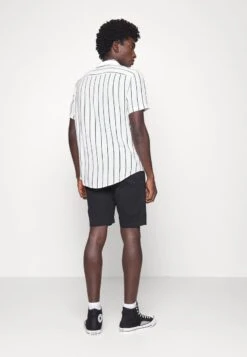 Pier One 2 PACK - Hemd - Black/white 11 Pier One 2 PACK - Hemd - Black/white -Pier One Store a68cb2ff17104e928d6a0c4cb305d53e