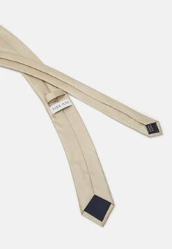 Pier One SET - Einstecktuch - Beige 10 Pier One SET - Einstecktuch - Beige -Pier One Store ba7a873ddea6420b917aa099adb81ad3