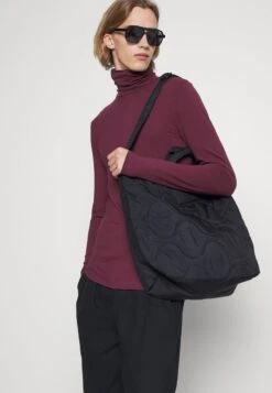 Pier One 2 PACK - Langarmshirt - Bordeaux/dark Blue -Pier One Store d2615e04deb9419db6c41a5fcc3d6b1a