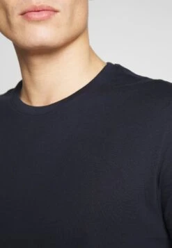 Pier One 2 PACK - T-Shirt Basic - White/dark Blue -Pier One Store de6827f8d2cf4a2c856d09a9d7f8109d