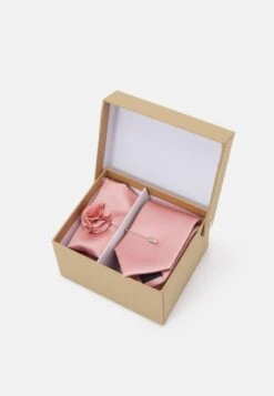 Pier One SET - Sonstige Accessoires - Pink -Pier One Store ecc40dfacdcc4f4e875d92878e9ced65