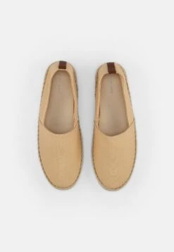 Pier One RENA ESPADRILLE UNISEX - Espadrille - Beige -Pier One Store ee8bede9139e442b9465d505e9097d21