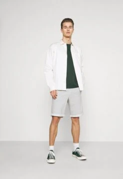 Pier One Store -Pier One Store f3a984e326194dacb08c4c58197684aa