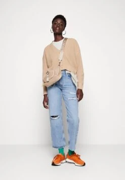 Pier One BANDANA UNISEX 3 PACK - Tuch - Black/white/beige 11 Pier One BANDANA UNISEX 3 PACK - Tuch - Black/white/beige -Pier One Store f66bdfecdb6441a195fd4e925a22ece5